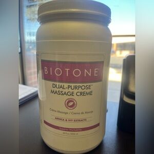 Dual-Purpose Massage Creme - White